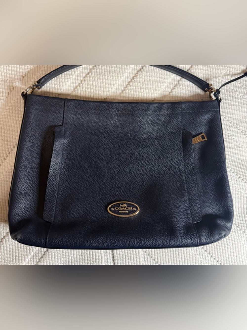 Coach Large Scout Hobo In Pebble Leather handbag